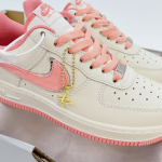 giay-nike-air-force-1-louis-vuitton-white-pink-siler-sieu-cap-1.jpg