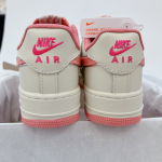 giay-nike-air-force-1-louis-vuitton-white-pink-siler-sieu-cap-3.jpg