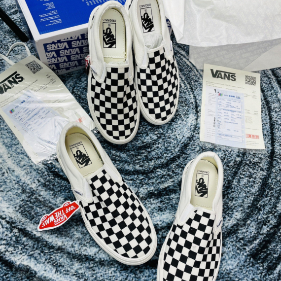 Vans slip outlet on nữ