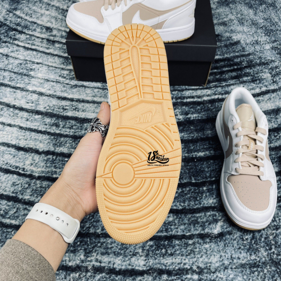 giay_nike__ari_jordan_1_low_tan_white_rep_11-4_result.jpg