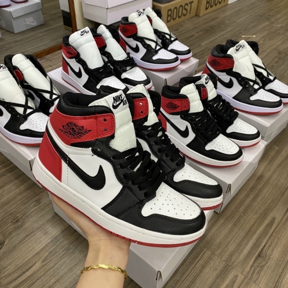 Giày Nike Air Jordan 1 Retro High Og Black Toe