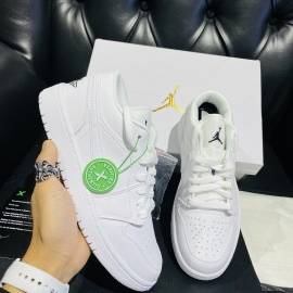 Nike Air Jordan 1 Low Triple White Jordan trắng