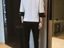 Diện đồ “CHẤT” với 6 cách phối đồ với áo thun tay lỡ nam đa phong cách