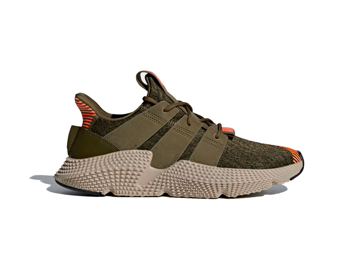 Adidas 2024 prophere xanh