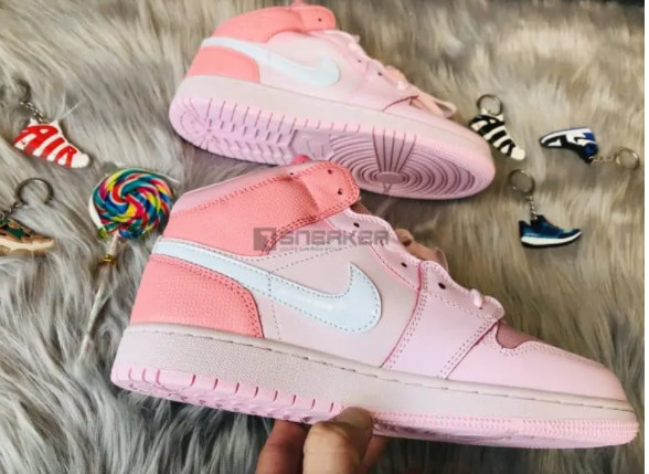 Giày Nike Air Jordan 1 Mid Digital Pink